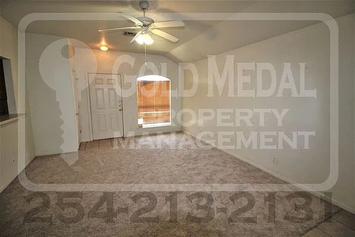 2 bed, 2.0 bath, 1152 sqft, $1,195 — Photo 2