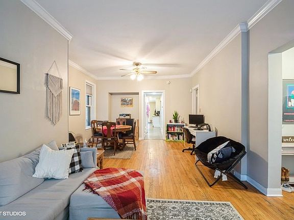 4th image of 1233 W Newport Ave #1