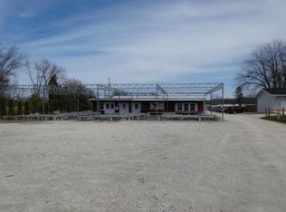 6207 Douglas Ave, Racine, WI 53402