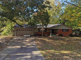 3013 Salem Rd, Benton, AR 72019