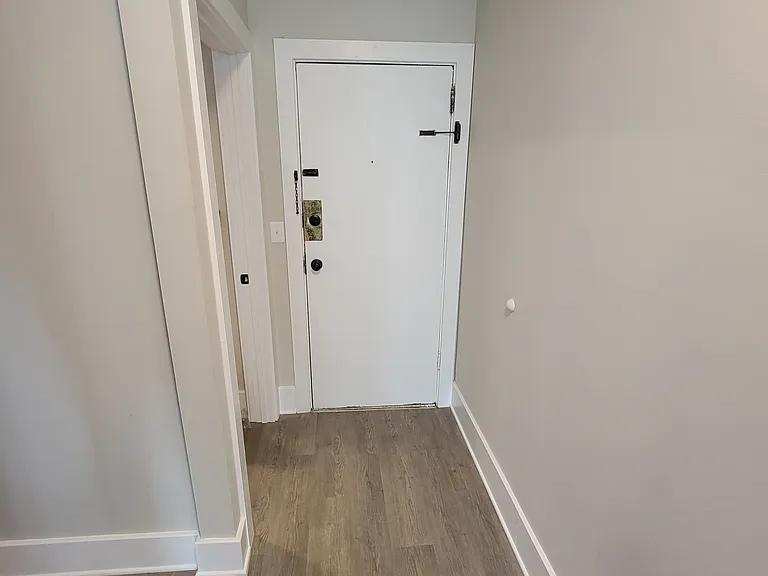 192 Kensington Ave #401 — Photo 17