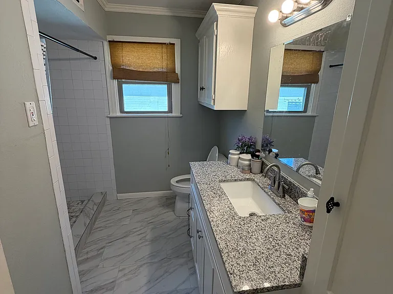 4323 University Blvd — Photo 10