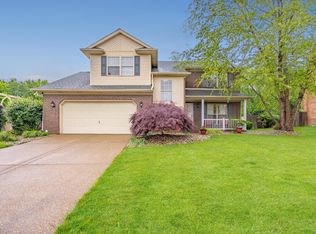 8222 Kingston Dr, Newburgh, IN 47630