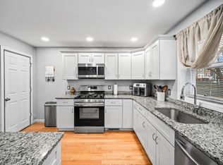 19 Observatory Ave, Haverhill, MA 01832