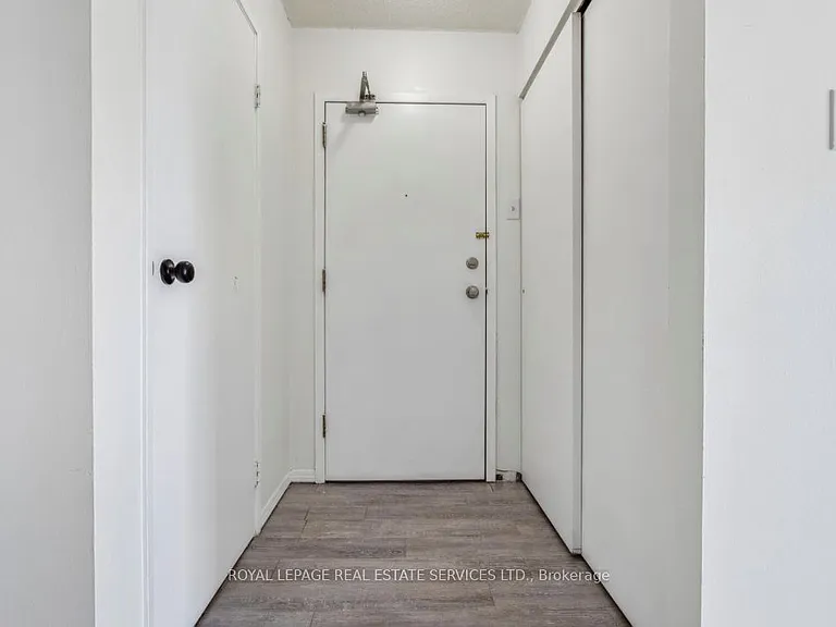 1450 Glen Abbey Gate #934 — Photo 5
