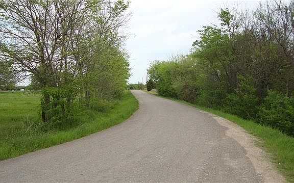 4th image of 4379 County Road 4206