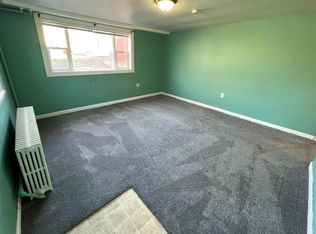 1101 N 1st St #1, Aberdeen, SD 57401