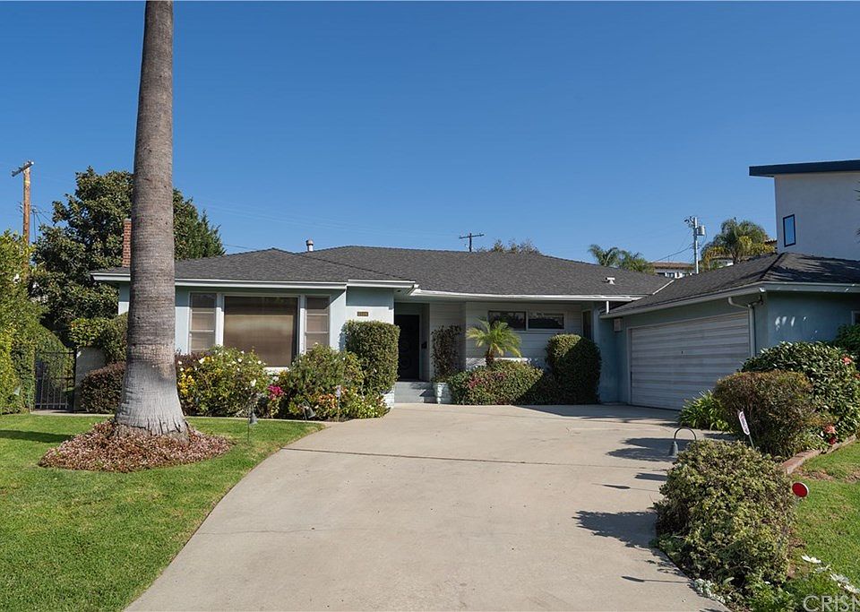 1st image of 2006 Castle Heights Ave