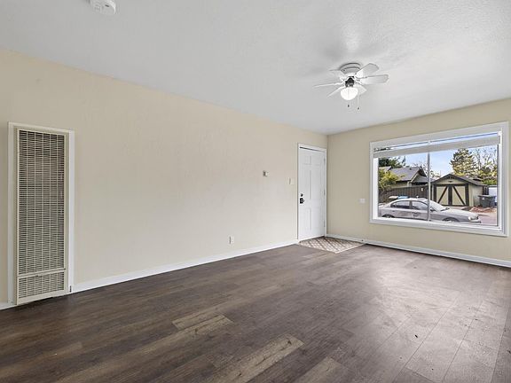 4th image of 1006 Pressley Street