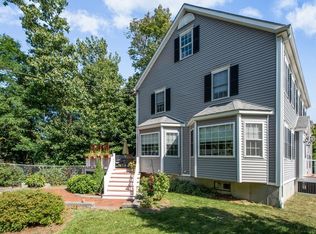 18 Elmview Pl, Dedham, MA 02026