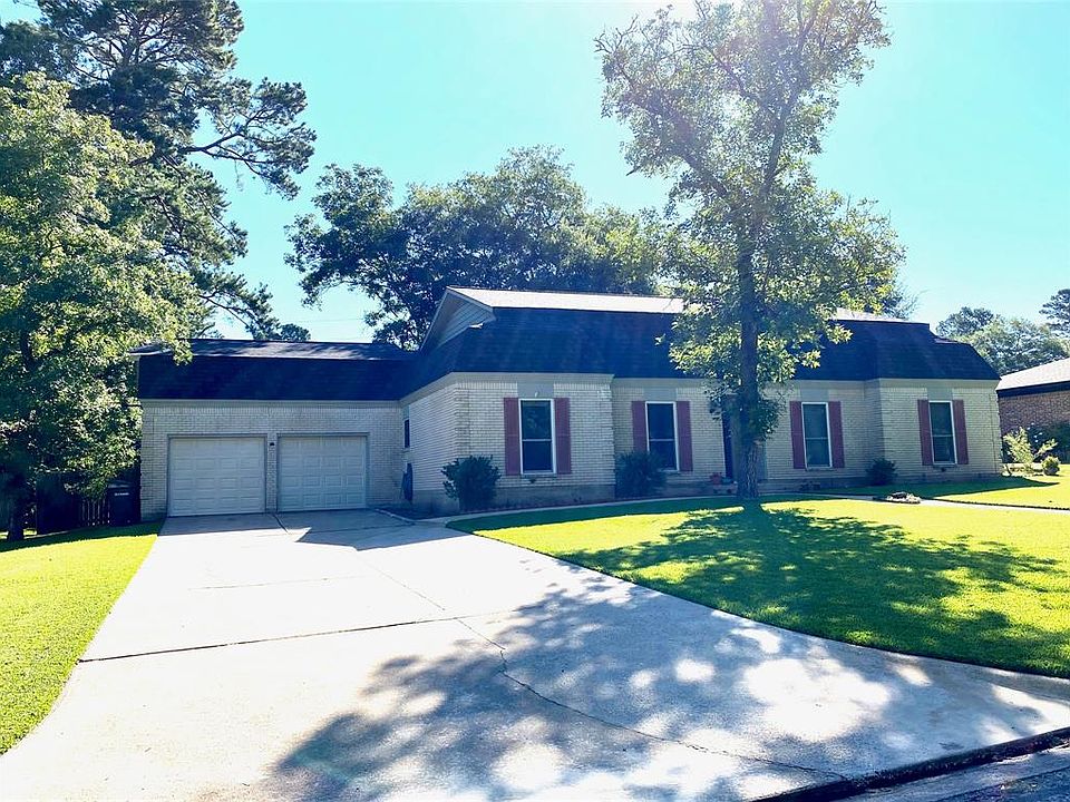 1st image of 225 Willow Bnd
