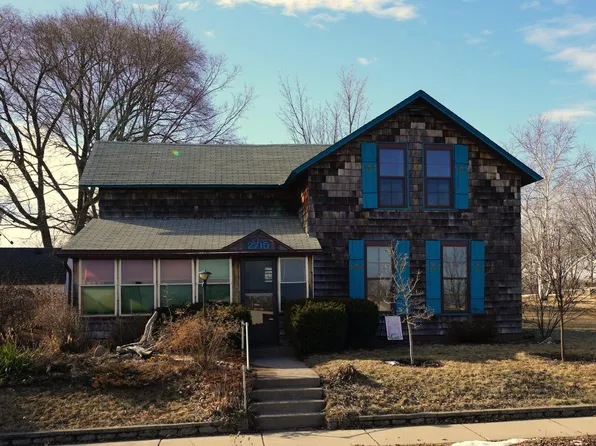 2715 Wingfield Ave, Anoka, MN 55303