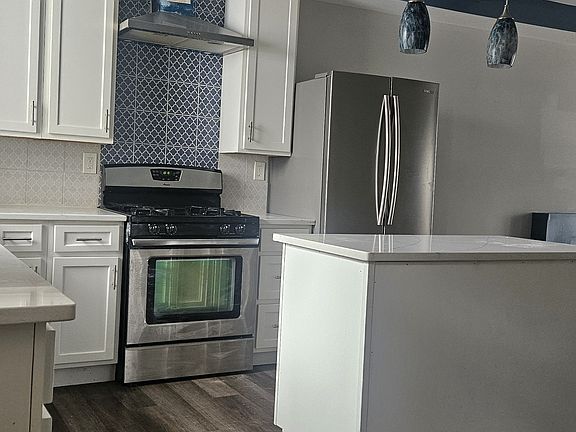 5th image of 3225 Avon Ave