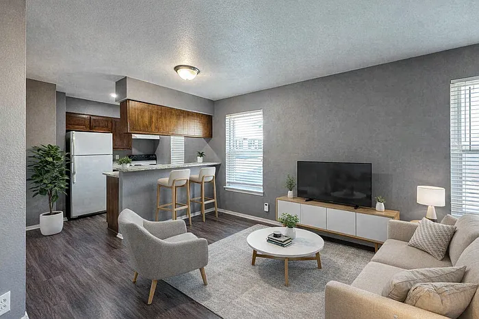 2 bed, 1.5 bath, $1,195 — Photo 2