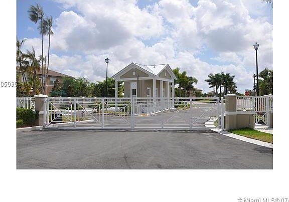3rd image of 7481 NW 116th Ave