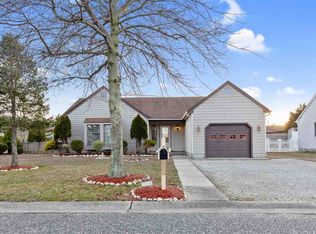 304 Champlain Dr, Villas, NJ 08251