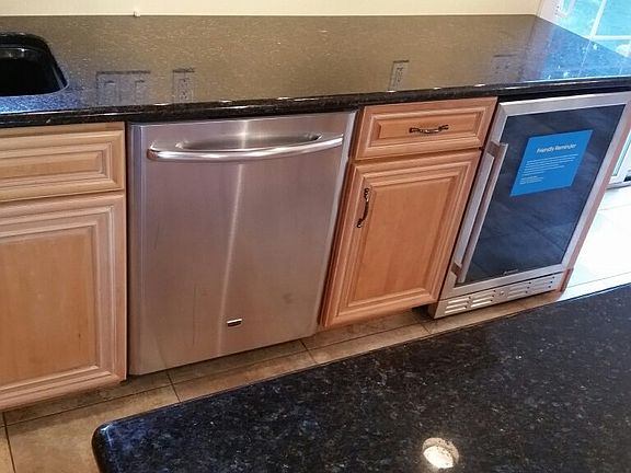 Granite, Island, 42" Cabinets