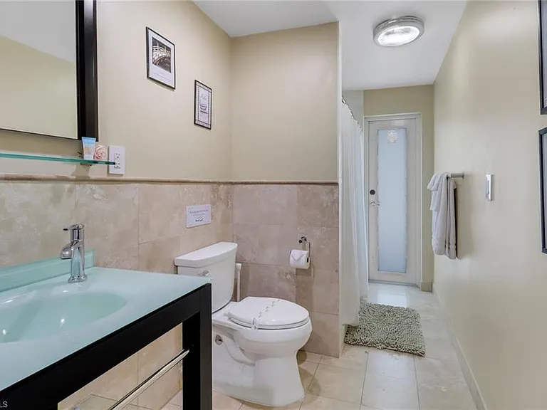 701 N Barfield Dr — Photo 23