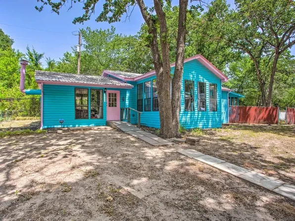 9899 Archer Ln, Quinlan, TX 75474