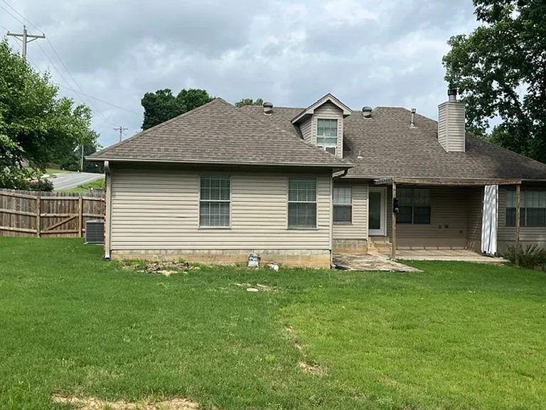3280 Overcup Dr — Photo 5
