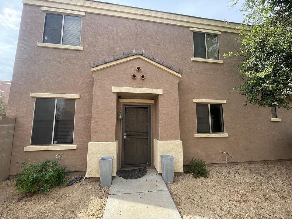 1st image of 1332 E Dunbar Dr