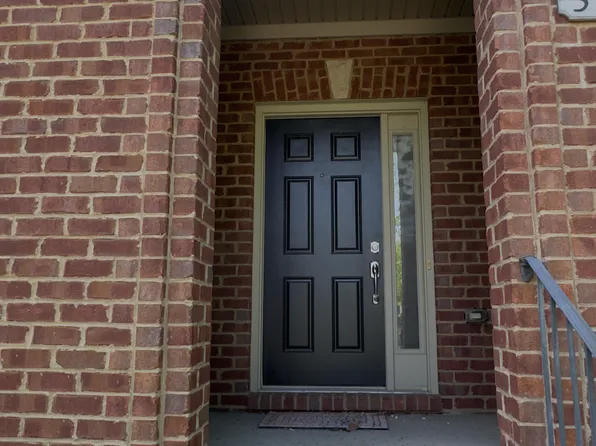 3251 Verandah Pl, Lexington, KY 40513