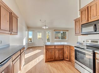 6924 N Chippewa Dr, Eagle Mountain, UT 84005
