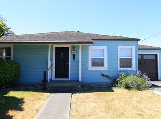1744 County Ln, Eureka, CA 95501