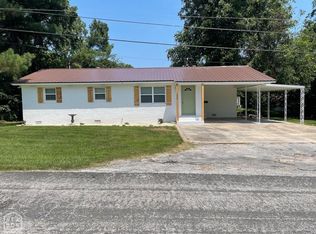 205 S Pine St, Rector, AR 72461
