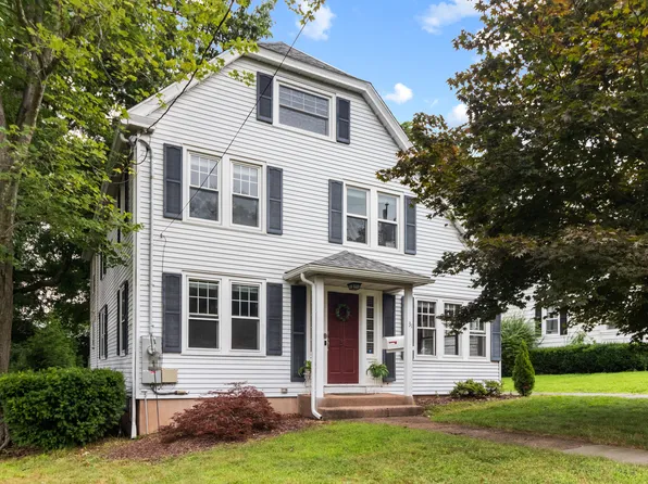 31 Clover Street, Middletown, CT 06457