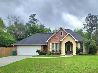 115 Pine Burr Rd, Carriere, MS 39426