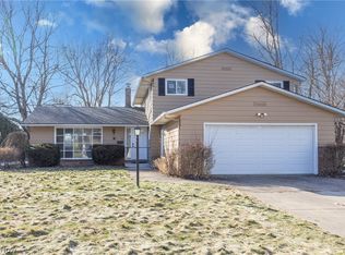 522 Catlin Dr, Richmond Heights, OH 44143