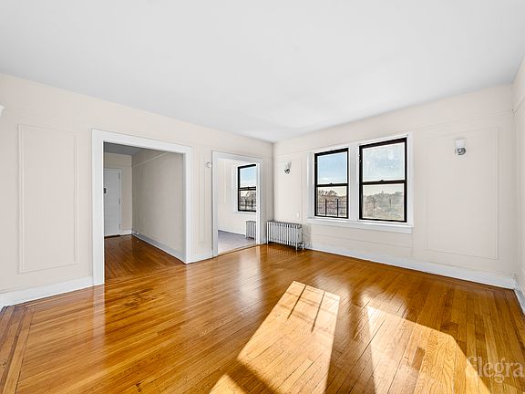 4th image of 94-40 210th St #2T