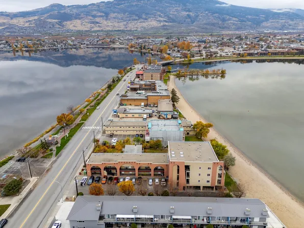 7310 Main St #207, Osoyoos, BC V0H 1V3