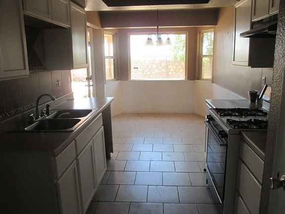 4th image of 10572 Palomino St