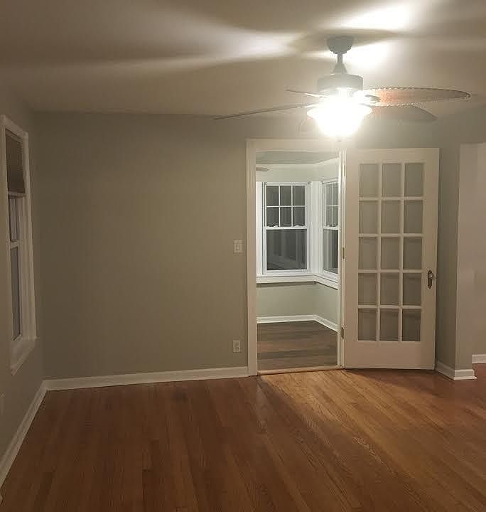 1st image of 209 Willard Ave #2