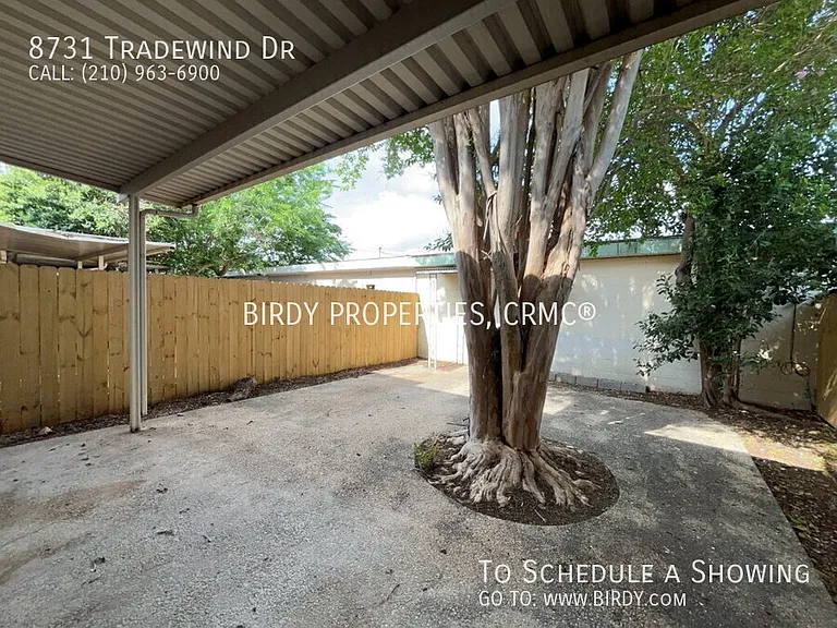 8731 Tradewind Dr — Photo 37