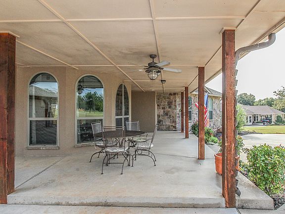 5th image of 1221 Wandering Oaks Ct