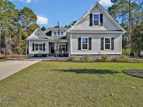 717 Breezewood Drive SE, Bolivia, NC 28422