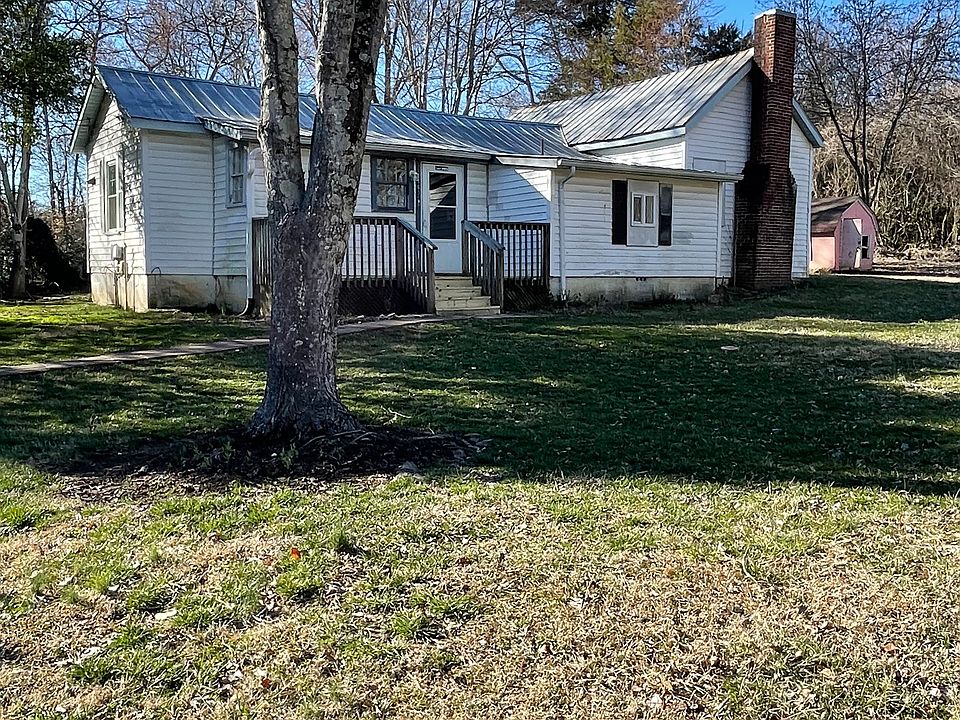 Front of the house and yard