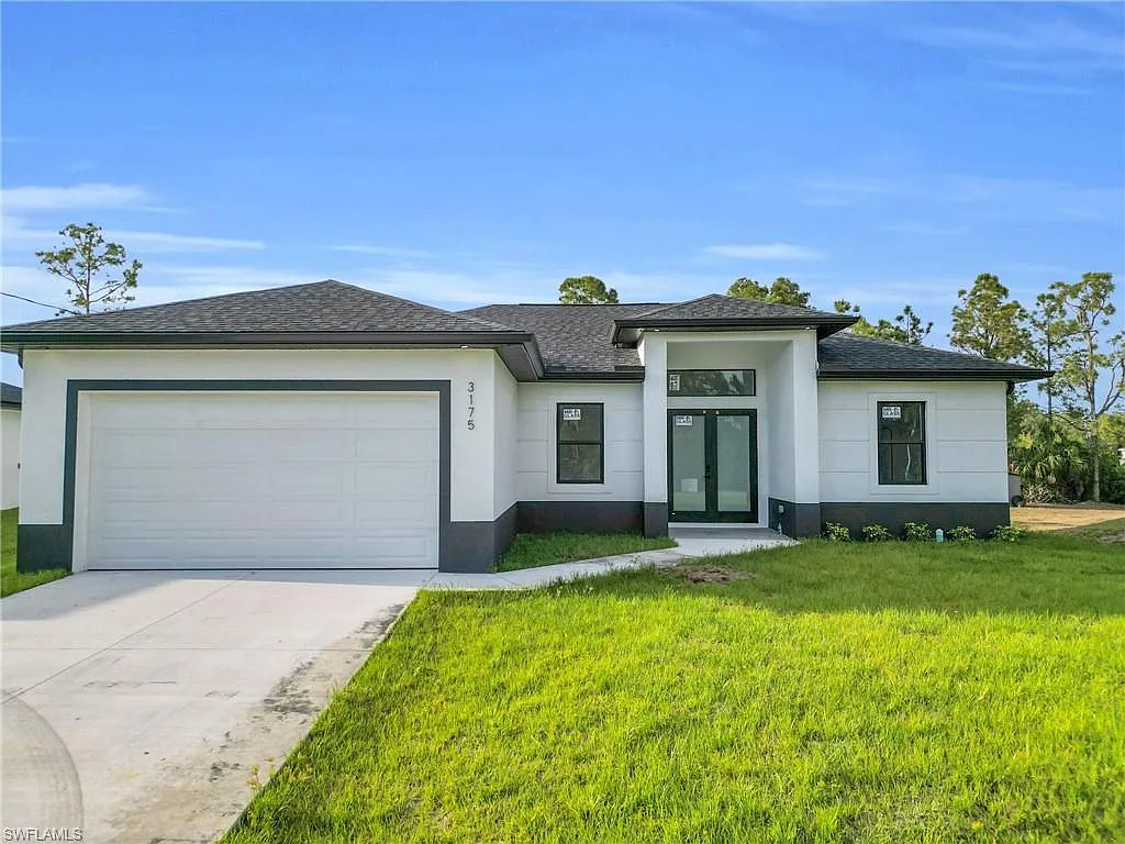 3 bed, 2.0 bath, 1633 sqft, $2,100 — Photo 1