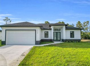 3175 Sunshine Blvd, Lehigh Acres, FL 33971