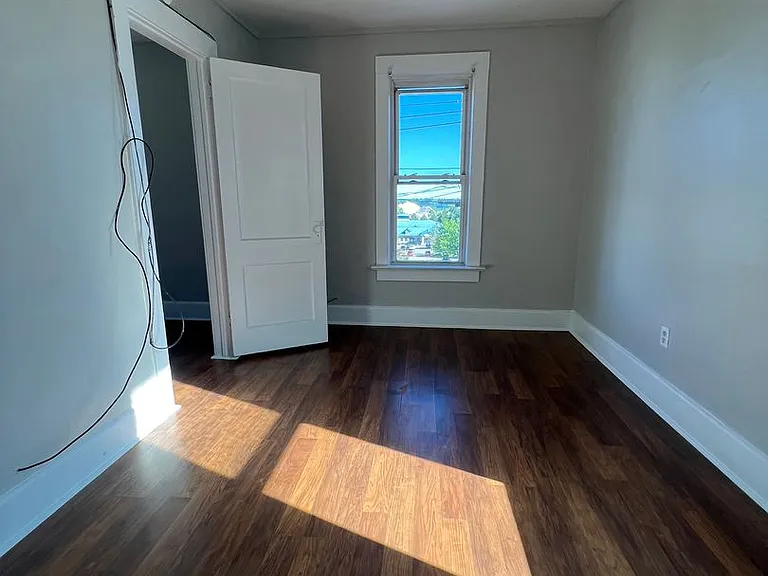 349 E Front St — Photo 2