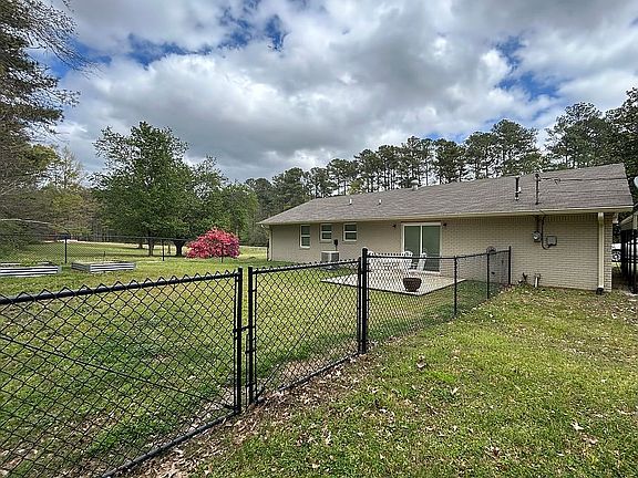 4th image of 1165 Darracott Rd