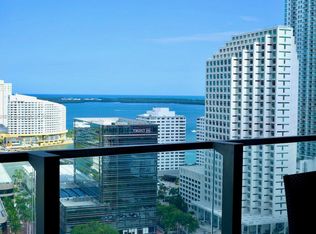 68 SE 6th St APT 2001, Miami, FL 33130