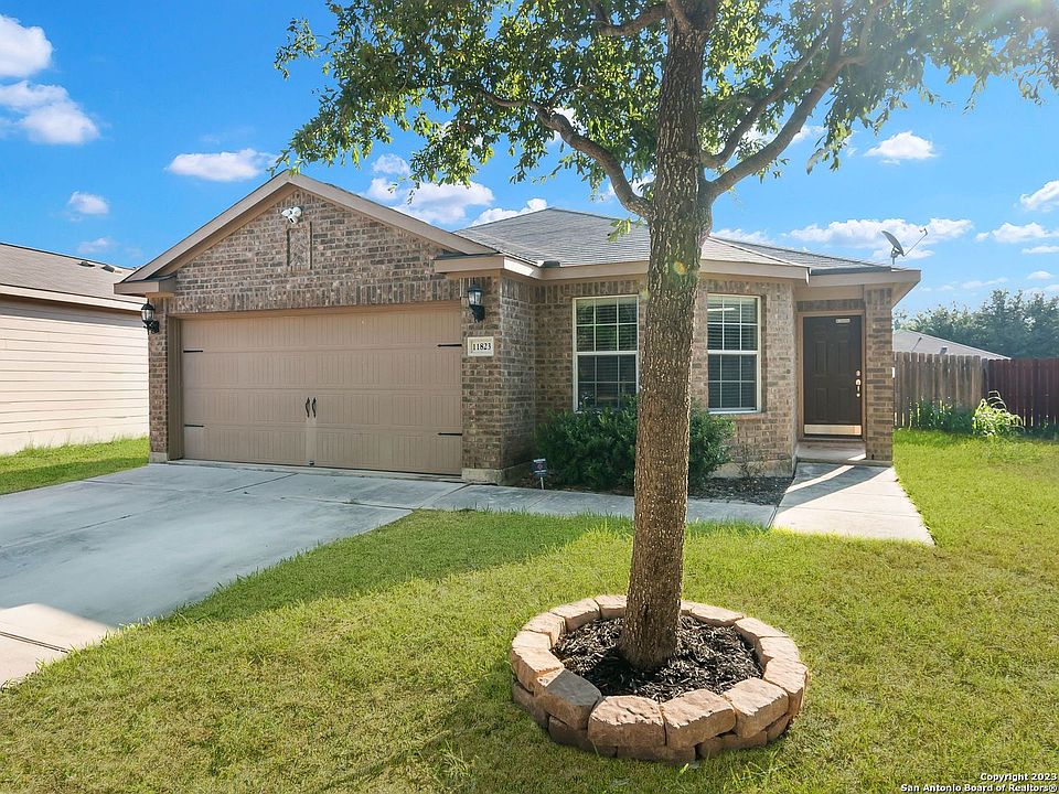 1st image of 11823 Luckey Vista
