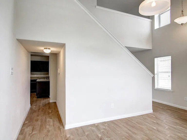 2427 Sailors Way — Photo 7