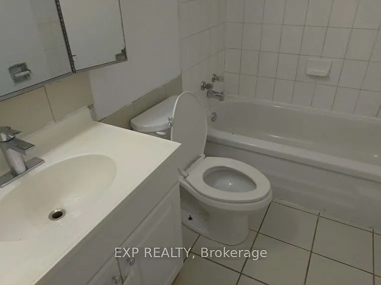 320 Dixon Rd #816 — Photo 16