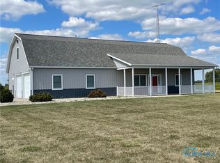 8910 Rosebrook Rd, Sherwood, OH 43556