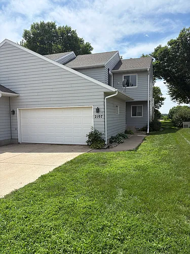 2107 S Holt Ave Photo 1